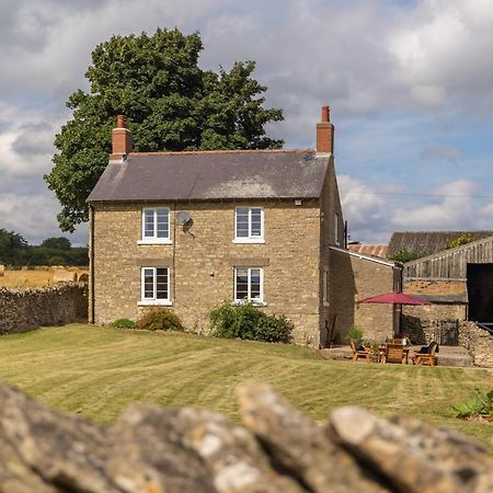 Luxury Farmhouse With Stunning Views And Hot Tub Ebberston Экстерьер фото