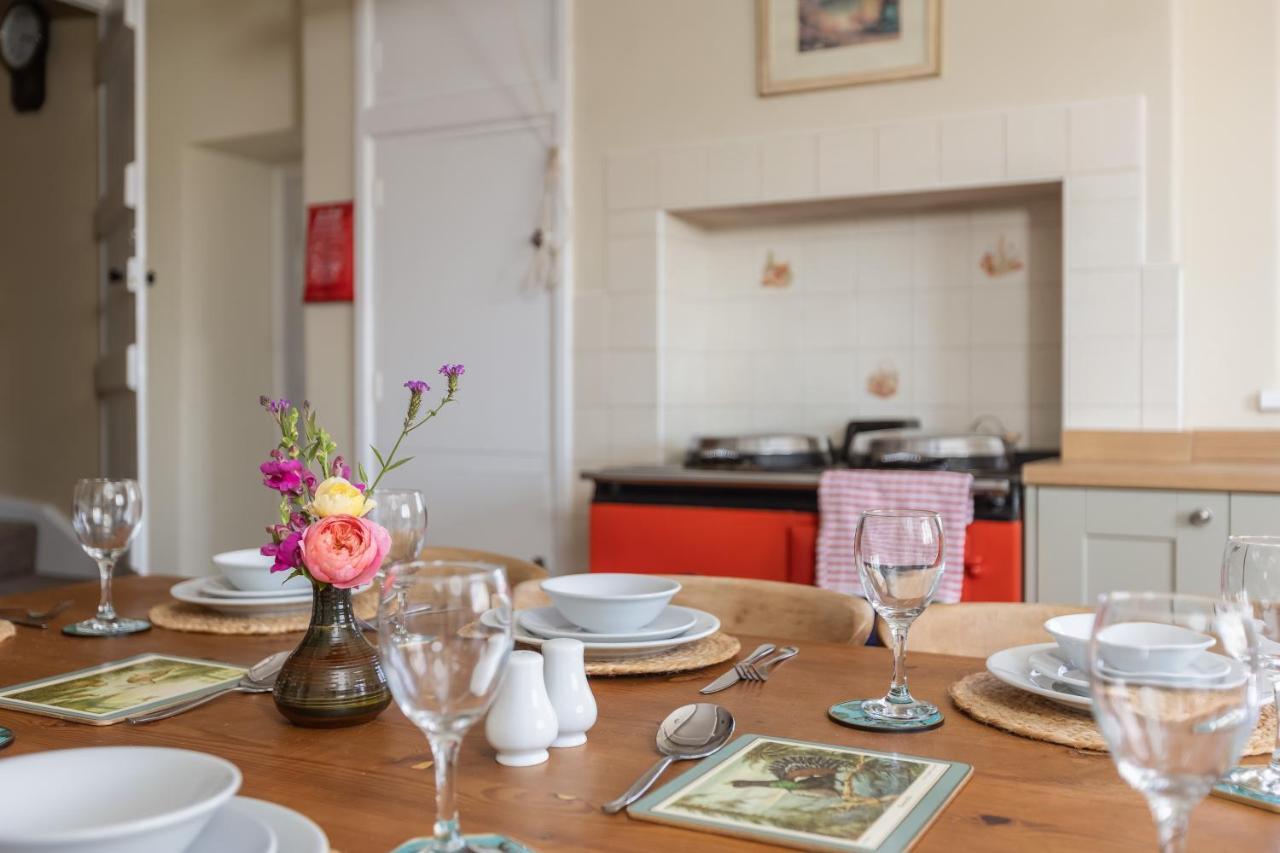 Luxury Farmhouse With Stunning Views And Hot Tub Ebberston Экстерьер фото